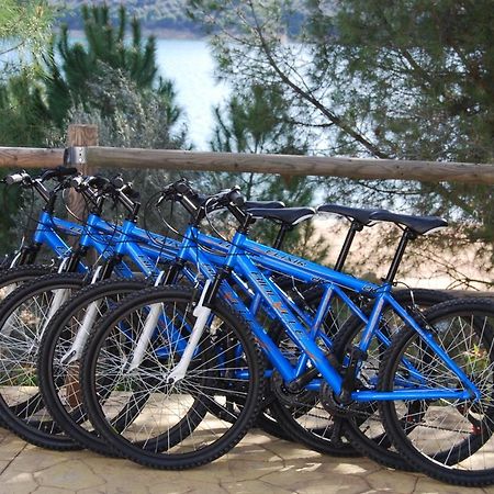 Camping Valdearenas Iznájar Exteriér fotografie