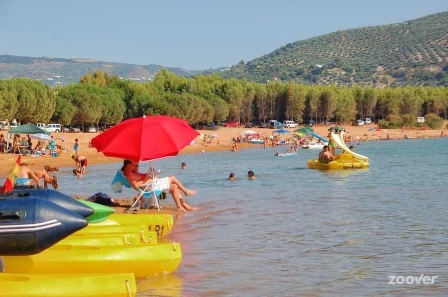 Camping Valdearenas Iznájar Exteriér fotografie