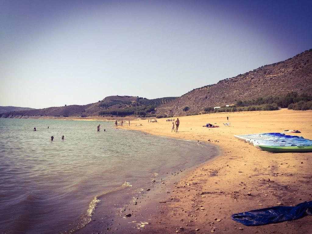 Camping Valdearenas Iznájar Exteriér fotografie