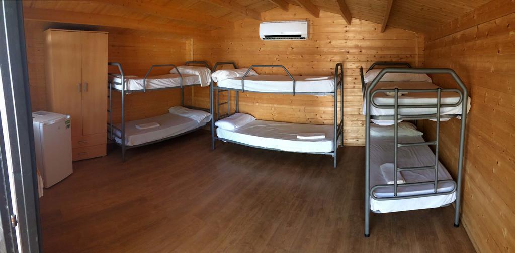 Camping Valdearenas Iznájar Exteriér fotografie