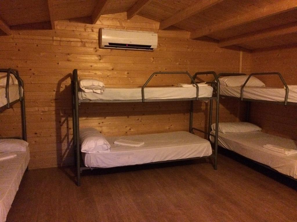 Camping Valdearenas Iznájar Exteriér fotografie